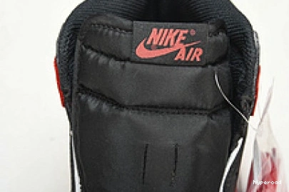 Hyperoad 1 Track Red Jordan High Retro 0807